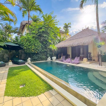 Villa Bugis Kayu Aya Seminyak Ngoại thất bức ảnh