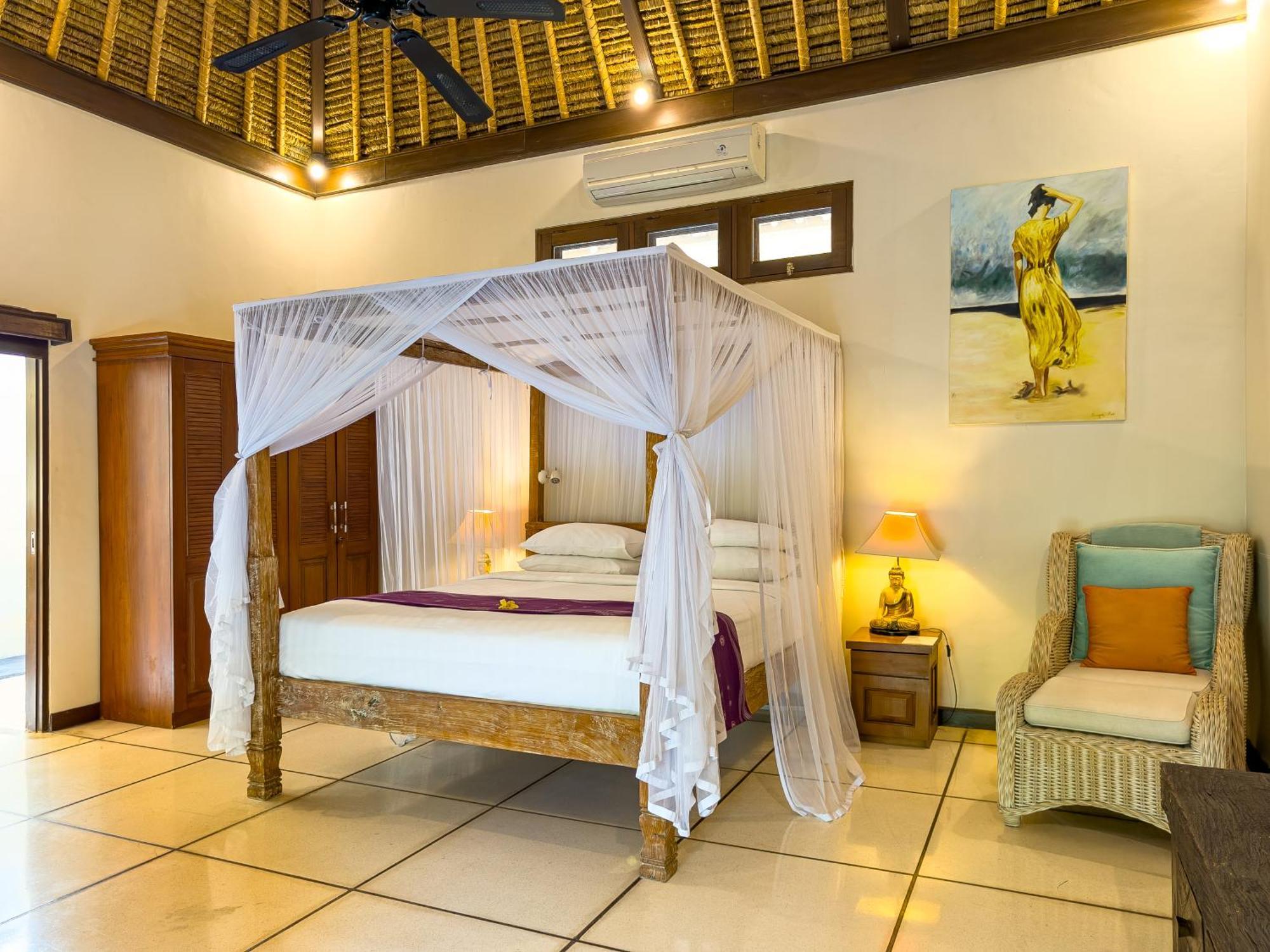 Villa Bugis Kayu Aya Seminyak Phòng bức ảnh