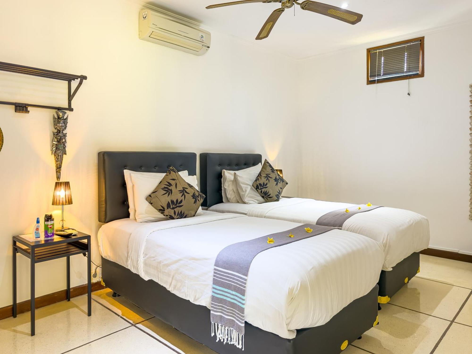 Villa Bugis Kayu Aya Seminyak Phòng bức ảnh