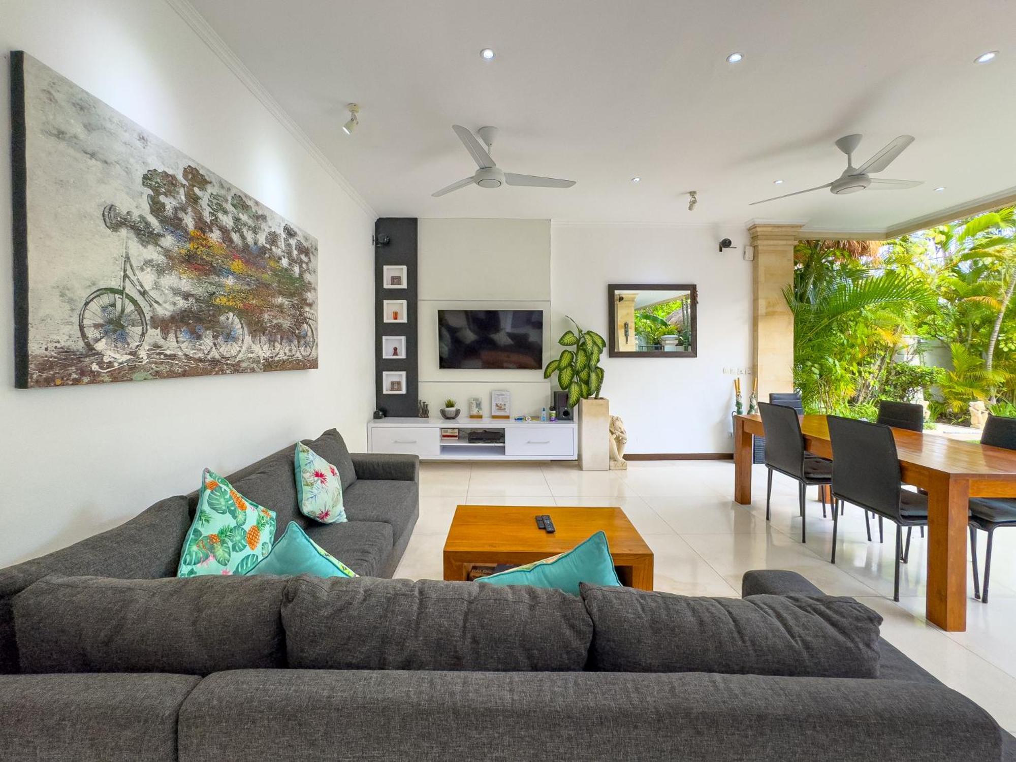 Villa Bugis Kayu Aya Seminyak Phòng bức ảnh