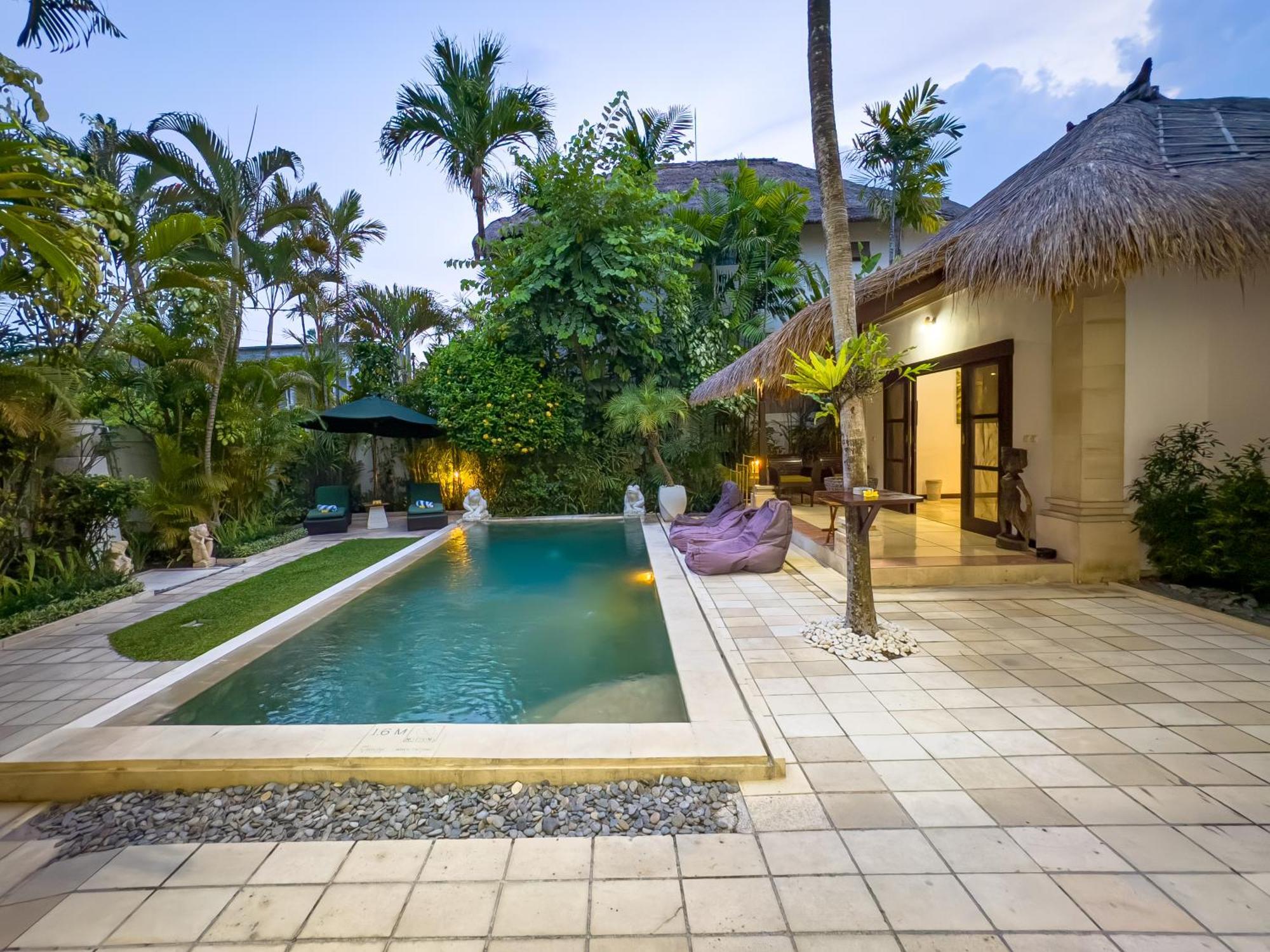 Villa Bugis Kayu Aya Seminyak Phòng bức ảnh