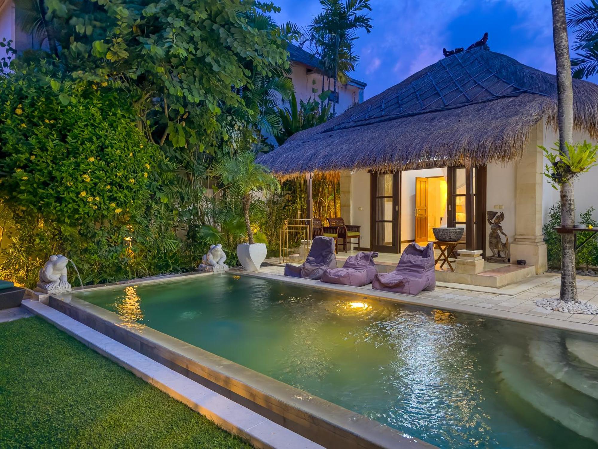 Villa Bugis Kayu Aya Seminyak Phòng bức ảnh