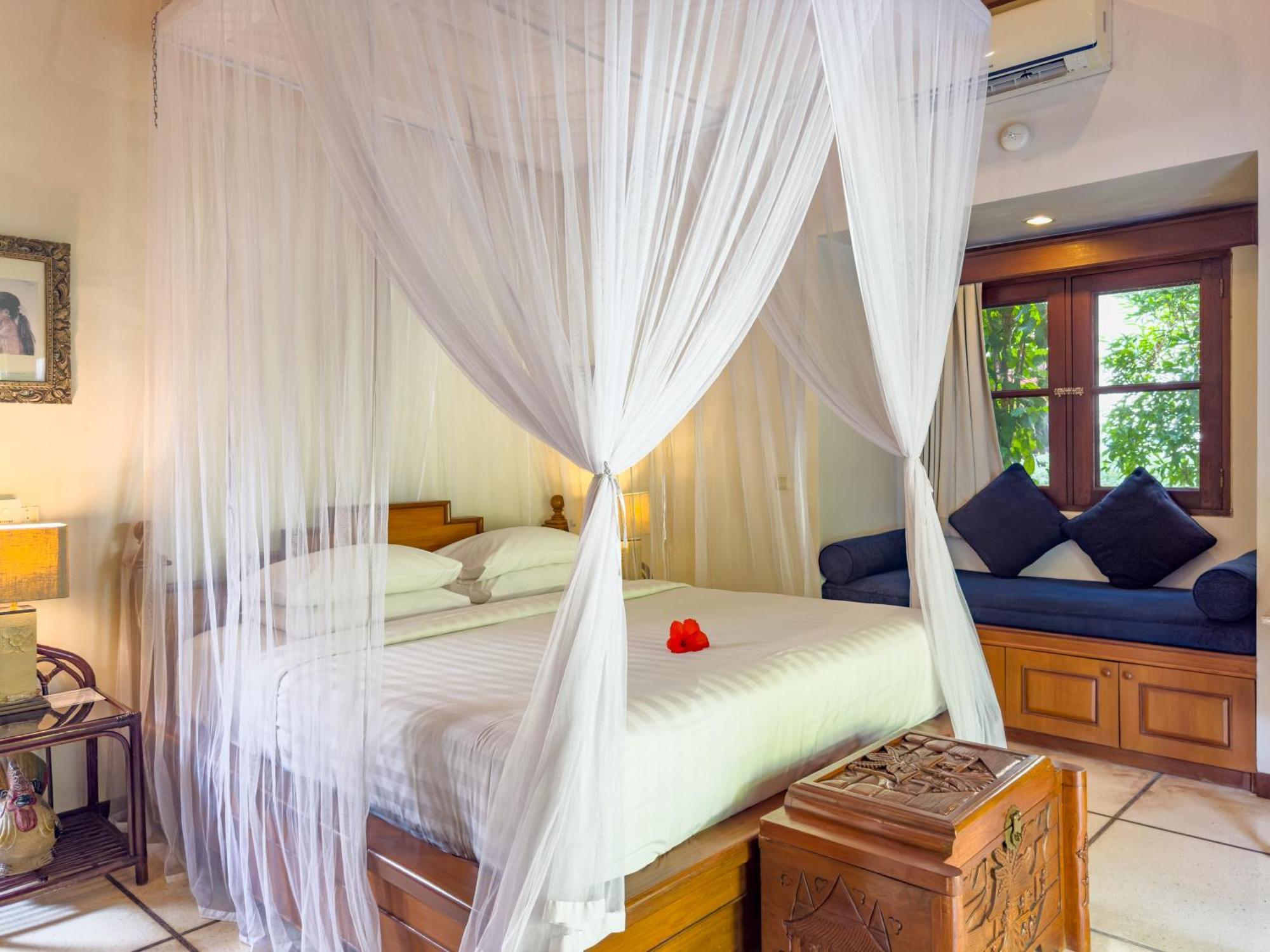 Villa Bugis Kayu Aya Seminyak Phòng bức ảnh