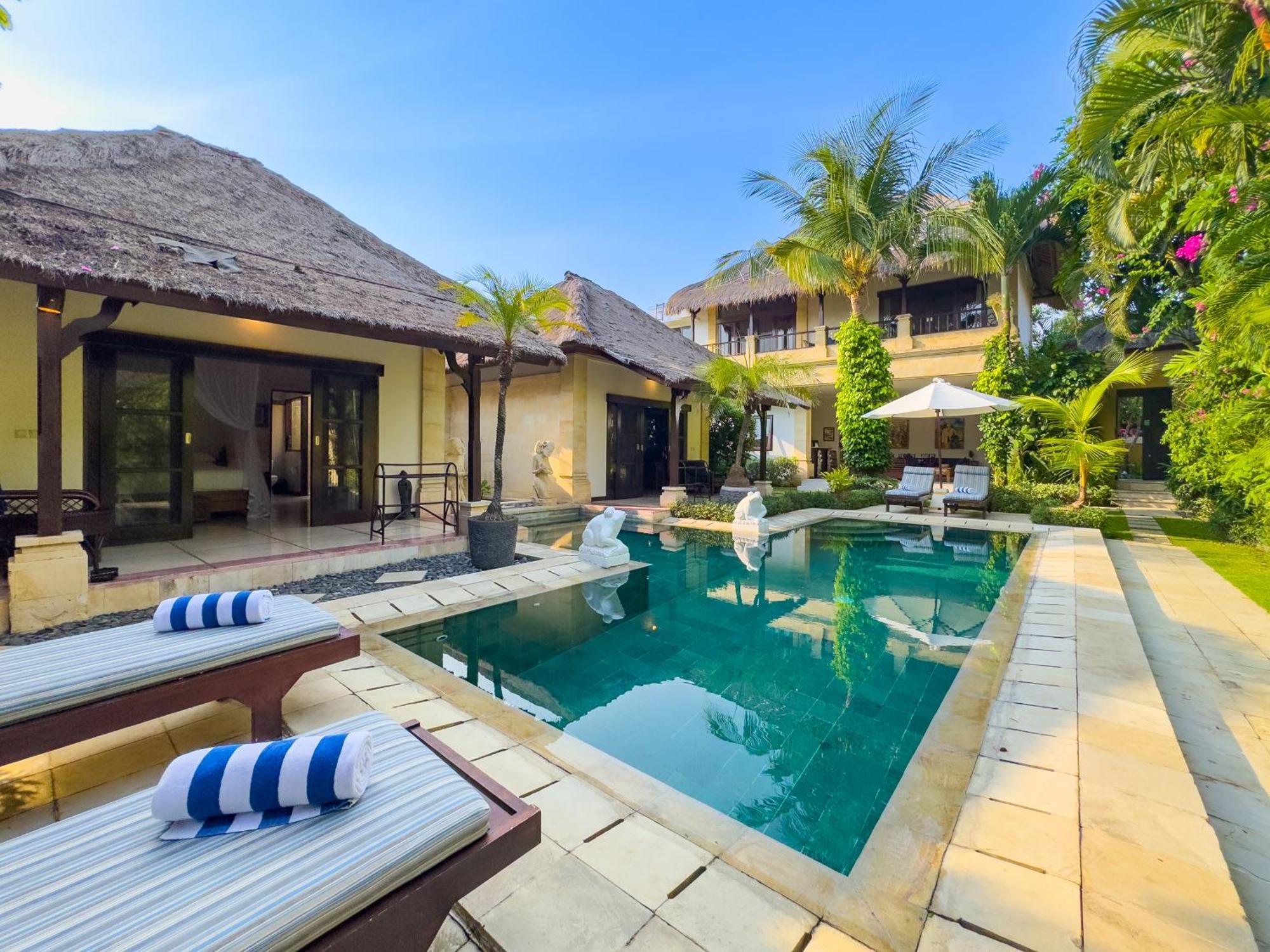 Villa Bugis Kayu Aya Seminyak Phòng bức ảnh