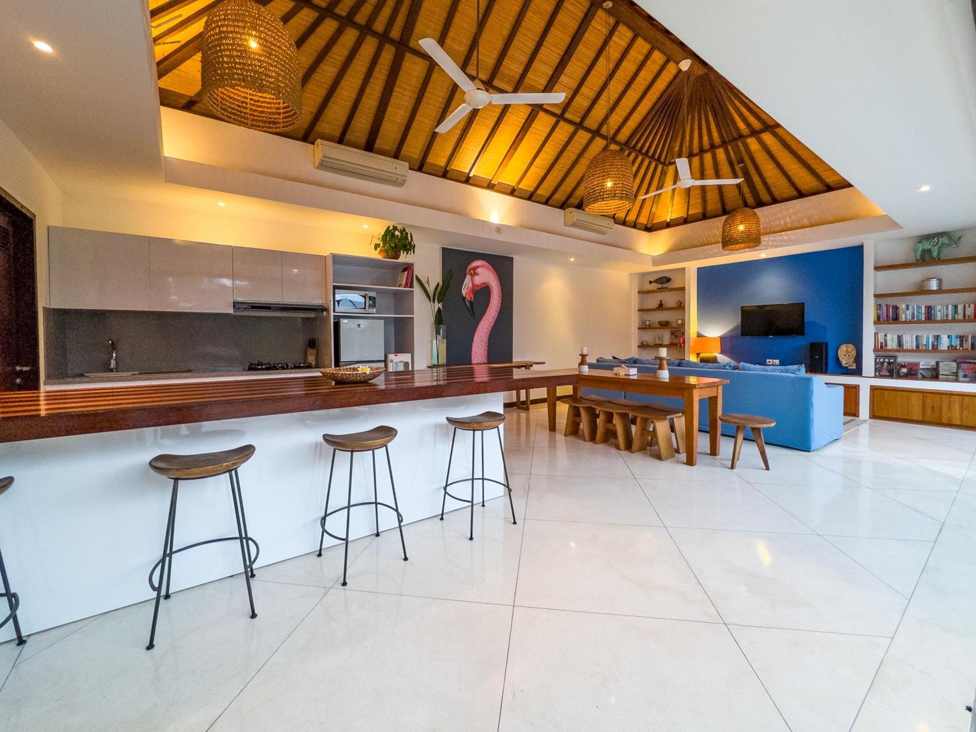 Villa Bugis Kayu Aya Seminyak Phòng bức ảnh
